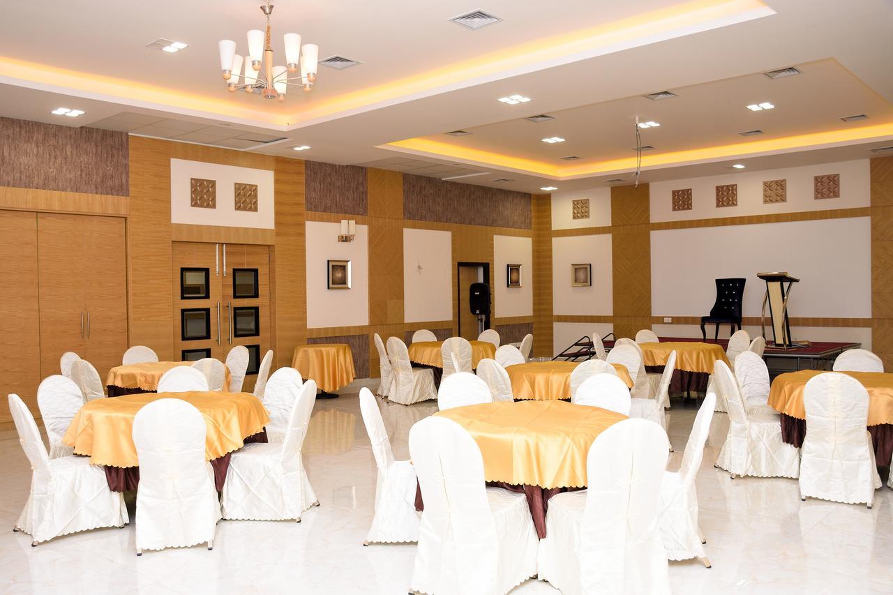 Hotel Laya Inn Ariyalur Exterior photo